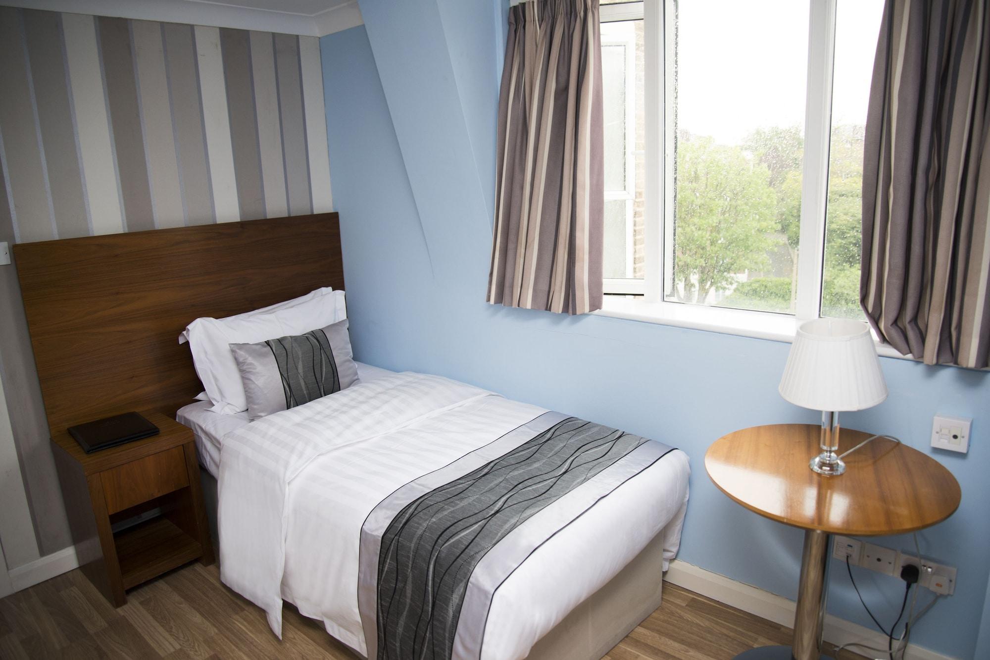 The New Carlton Hotel 3*